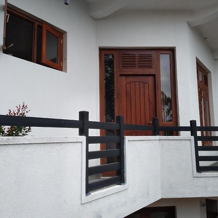 Holly House Homestay Ella Extérieur photo