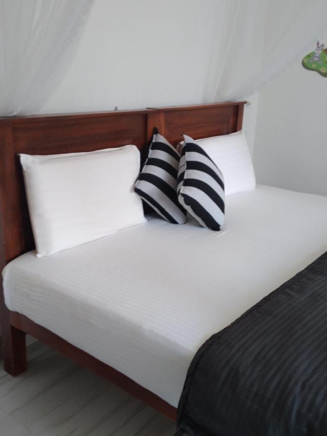 Holly House Homestay Ella Extérieur photo