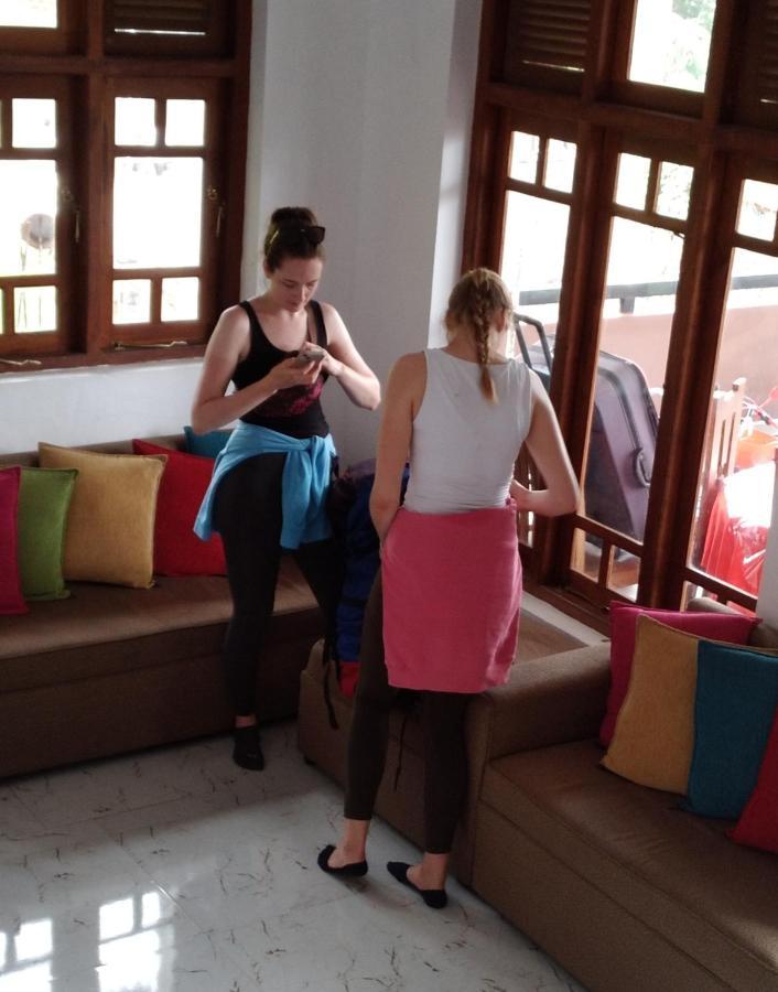 Holly House Homestay Ella Extérieur photo